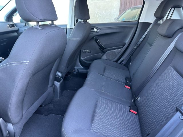 PEUGEOT 208 usata, con Cerchi in lega