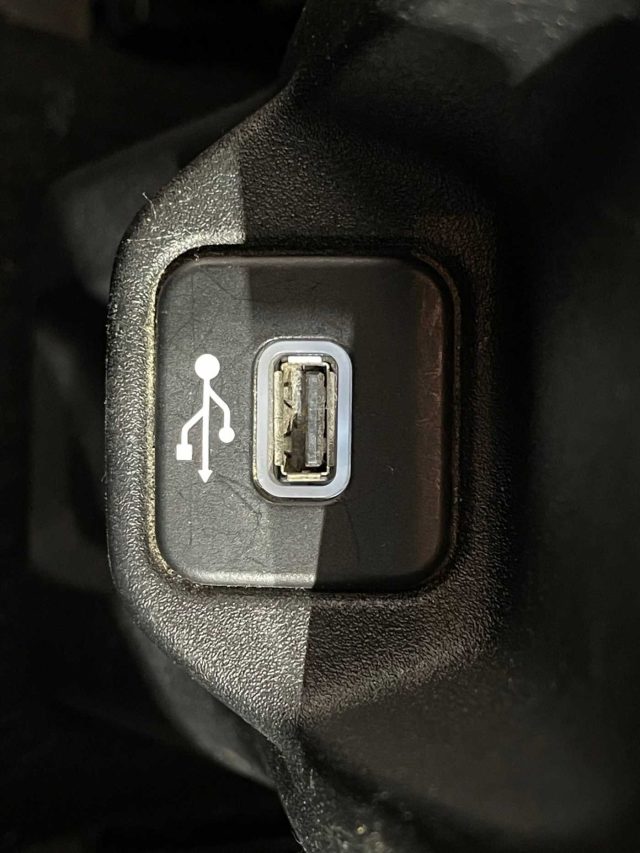 JEEP Renegade usata 27