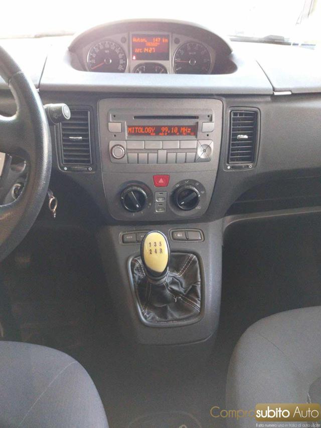 LANCIA MUSA usata, con Sedile posteriore sdoppiato
