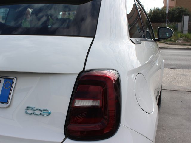 FIAT 500e usata, con Climatizzatore