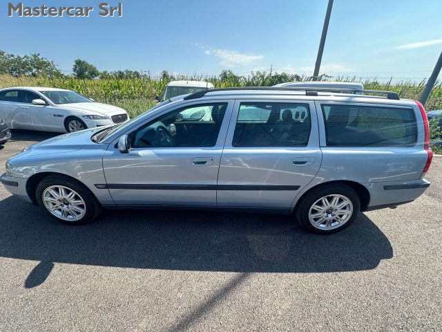 VOLVO V70 usata 7