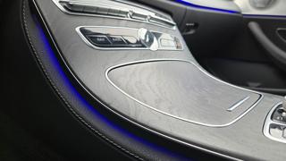 MERCEDES-BENZ E 220 usata, con Controllo trazione