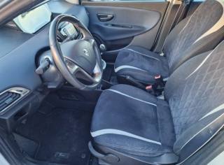 LANCIA Ypsilon usata, con Controllo automatico clima
