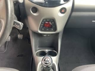 TOYOTA Aygo usata, con Freno di stazionamento elettrico