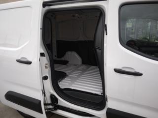 OPEL Combo usata, con Airbag testa