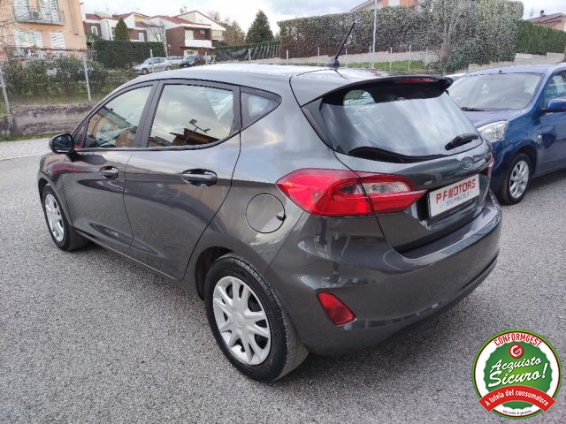 FORD Fiesta usata, con Autoradio