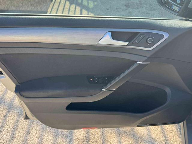 VOLKSWAGEN Golf usata, con Boardcomputer