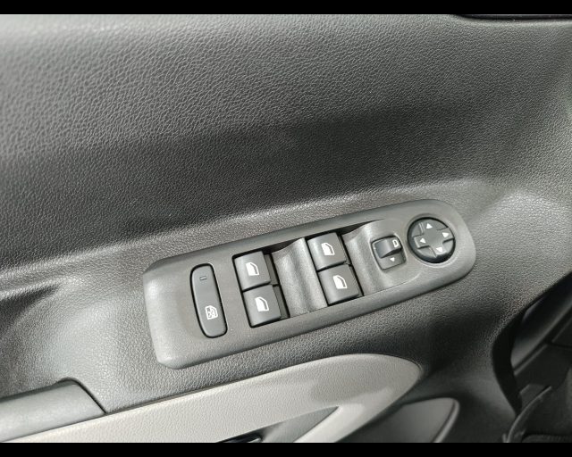 PEUGEOT Rifter usata 17