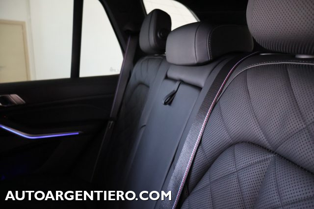 BMW X5 usata, con Sensori di parcheggio posteriori