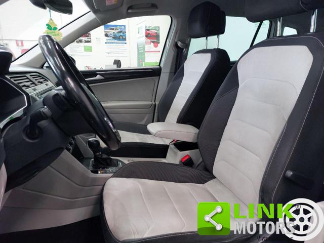 VOLKSWAGEN Tiguan usata, con Airbag laterali