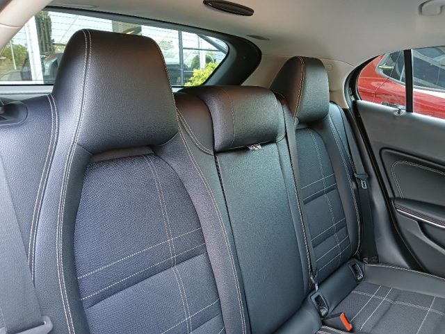 MERCEDES-BENZ GLA 200 usata, con Sedili sportivi