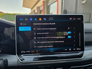 VOLKSWAGEN Golf usata, con Pacchetto sportivo