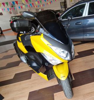 YAMAHA T-Max 500 usata 1
