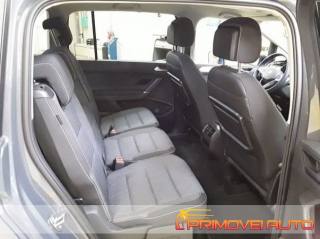 VOLKSWAGEN Touran usata, con Airbag