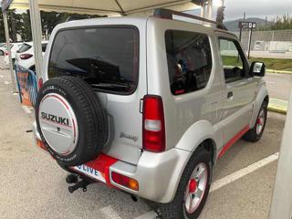 SUZUKI Jimny usata, con Cerchi in lega