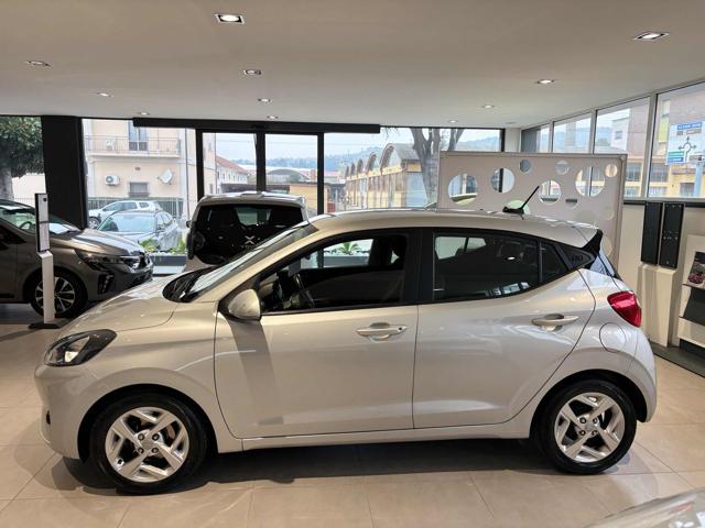 HYUNDAI i10 usata, con Airbag