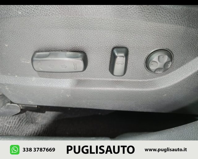 HYUNDAI Santa Fe usata, con Autoradio digitale