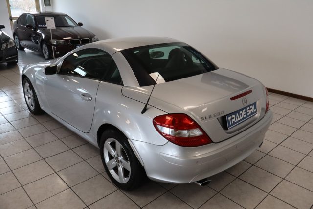 MERCEDES-BENZ SLK 200 usata, con Airbag laterali