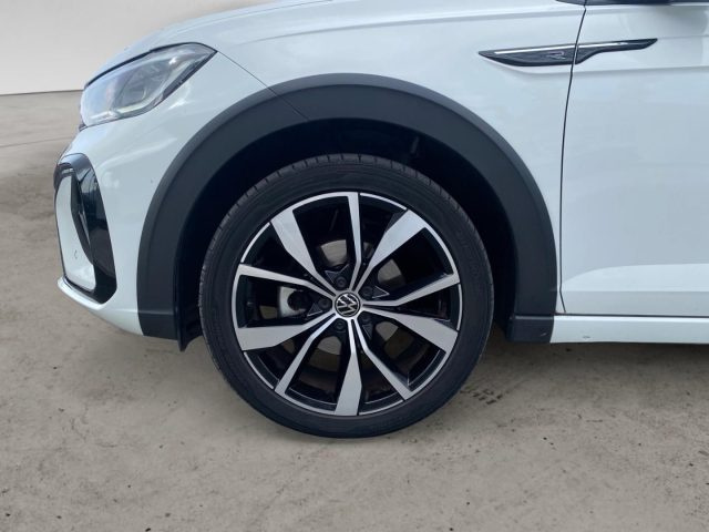 VOLKSWAGEN Taigo usata, con Autoradio