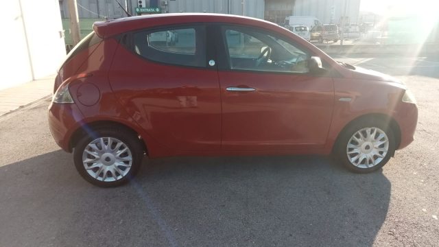 LANCIA Ypsilon usata, con Airbag testa