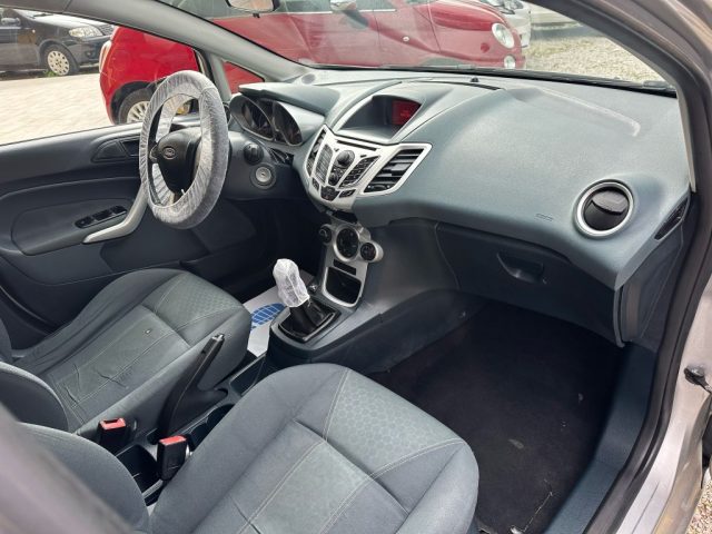FORD Fiesta usata, con Chiusura centralizzata