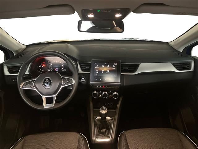 RENAULT Captur usata 8