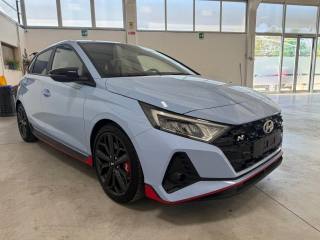 HYUNDAI i20 usata, con Airbag