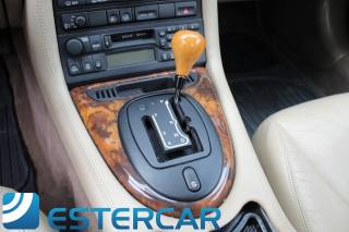 JAGUAR XK8 usata, con Volante in pelle