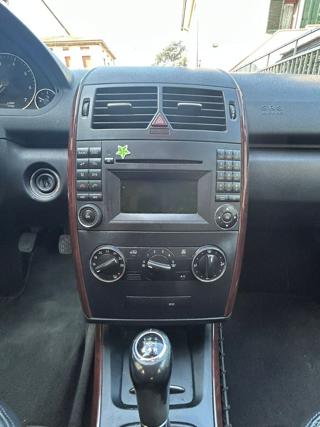 MERCEDES-BENZ A 160 usata, con Chiusura centralizzata