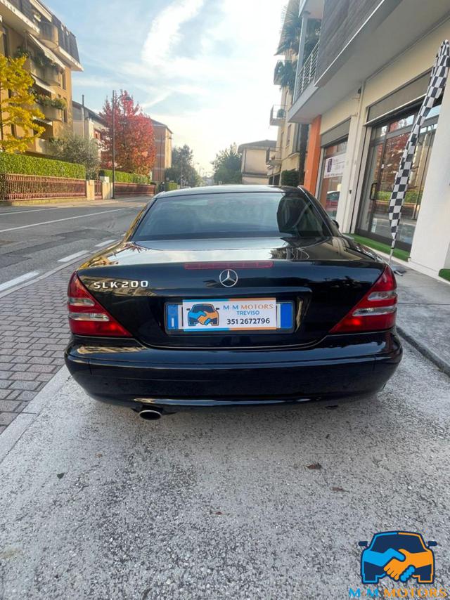 MERCEDES-BENZ SLK 200 usata 37