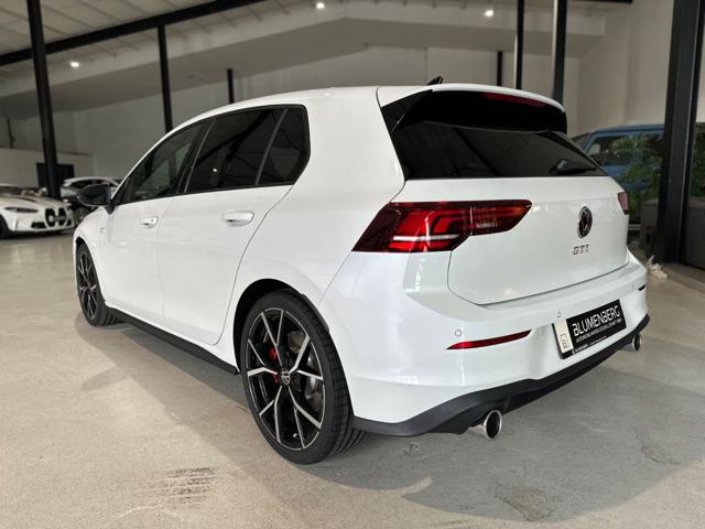 VOLKSWAGEN Golf usata, con Airbag laterali