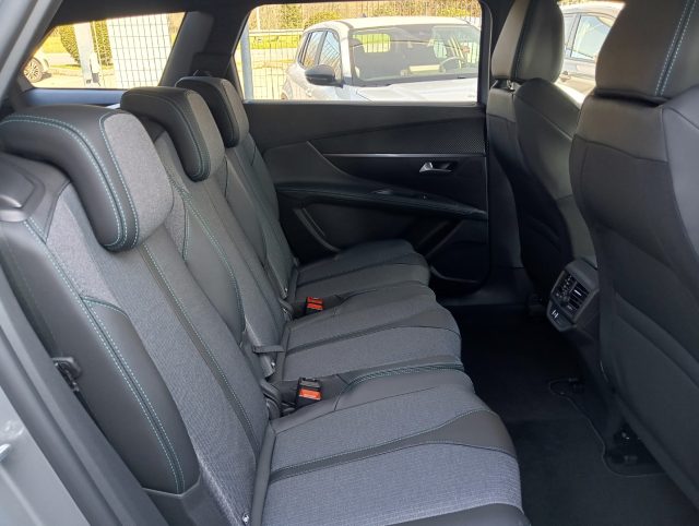 PEUGEOT 5008 usata, con ESP