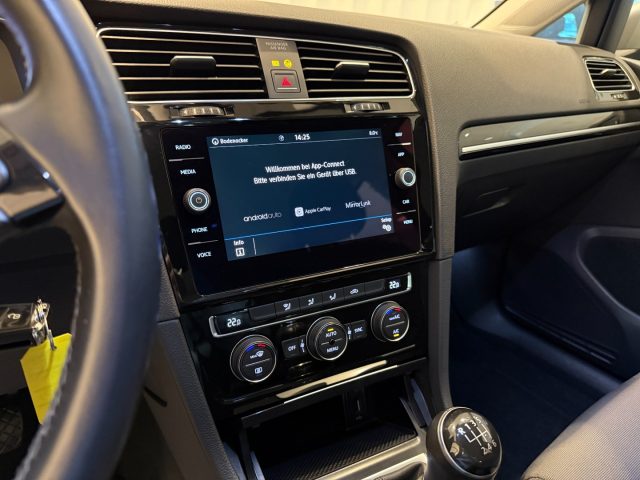 VOLKSWAGEN Golf usata, con Cruise Control