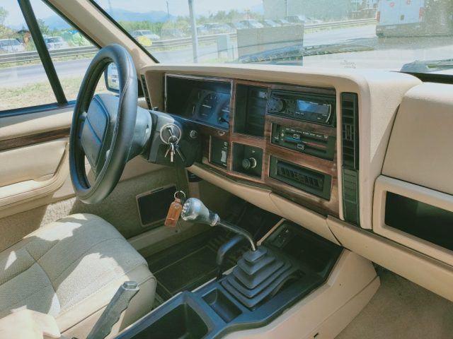 JEEP Cherokee usata 13