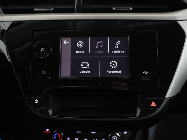 OPEL Corsa usata, con Servosterzo