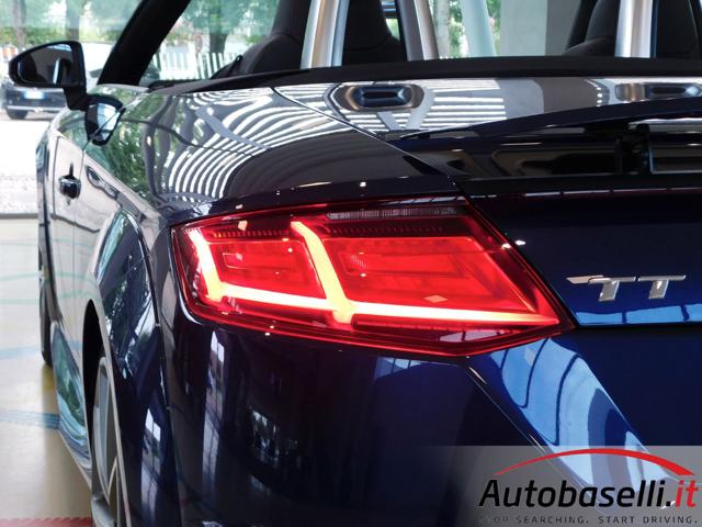 AUDI TT usata, con Luci diurne