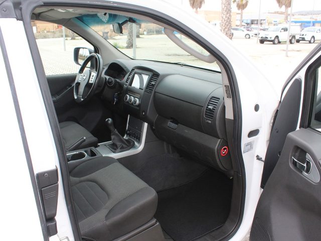 NISSAN Navara usata, con ESP