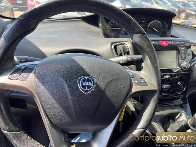 LANCIA Ypsilon usata, con Servosterzo