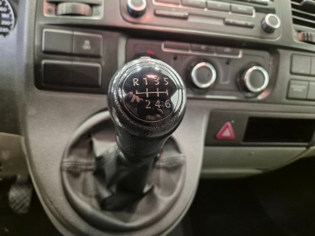 VOLKSWAGEN Transporter usata, con Cerchioni in acciaio