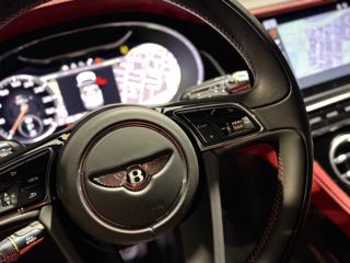 BENTLEY Continental usata, con USB