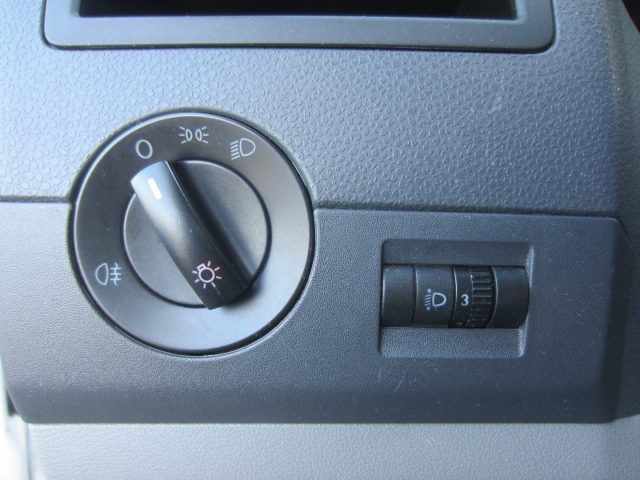 VOLKSWAGEN T5 usata 29