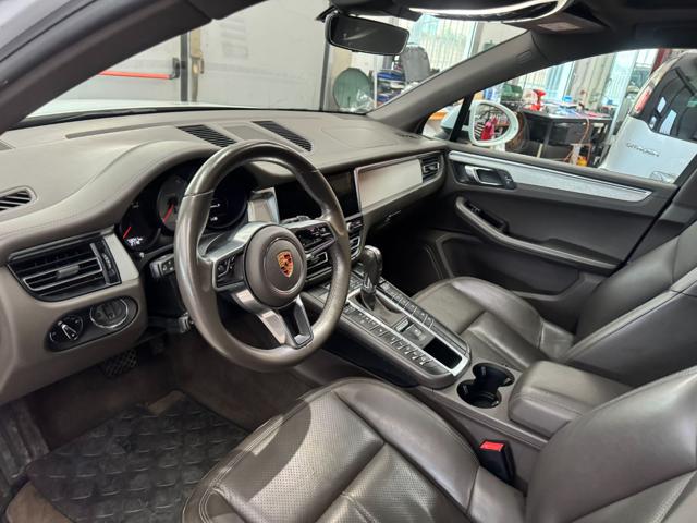PORSCHE Macan usata, con Autoradio