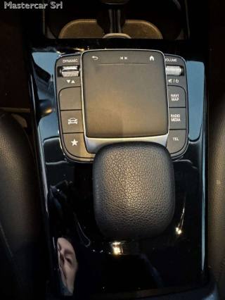 MERCEDES-BENZ CLA 200 usata, con Sistema di navigazione