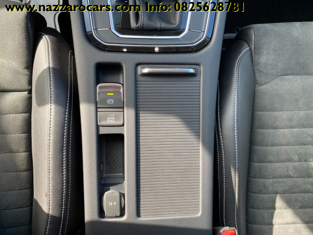 VOLKSWAGEN Passat Variant usata, con Vivavoce