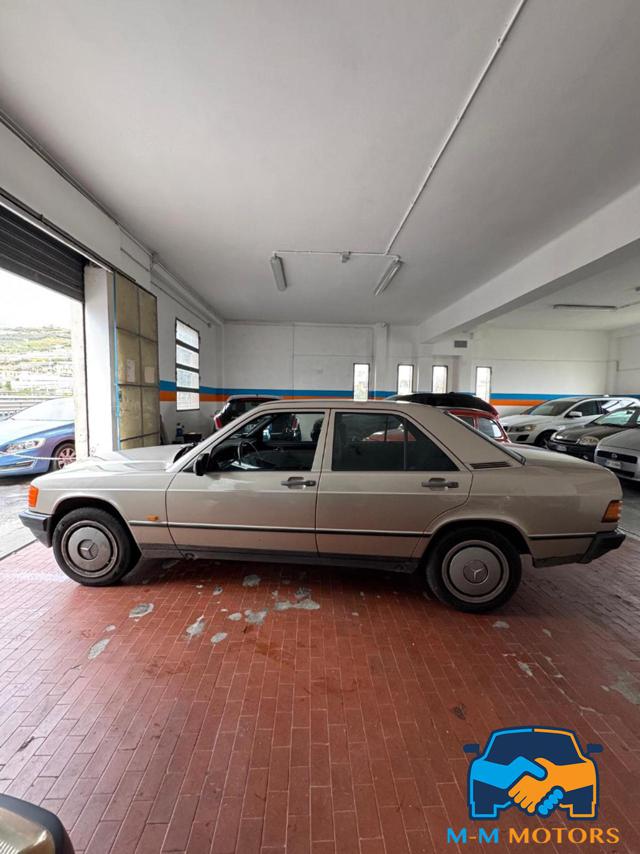 MERCEDES-BENZ 190 usata 8