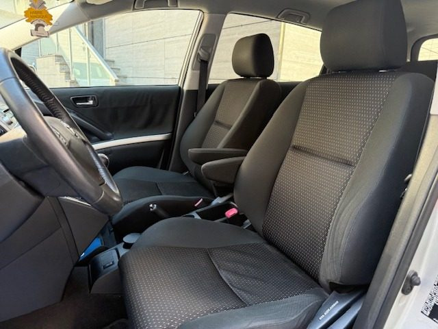 TOYOTA Corolla Verso usata, con Controllo trazione