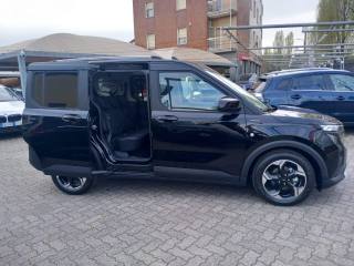 FORD Tourneo Courier usata, con ESP