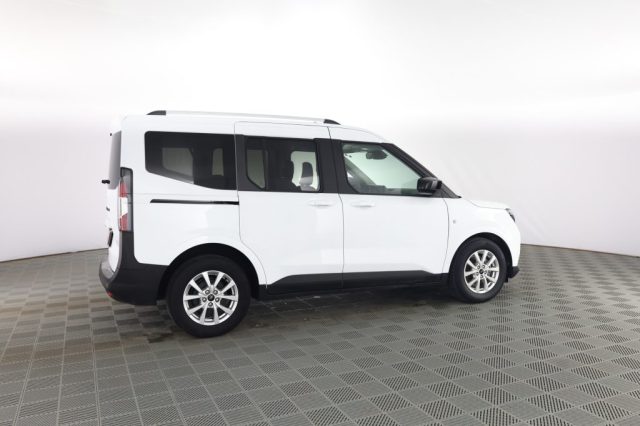 FORD Tourneo Courier usata 2