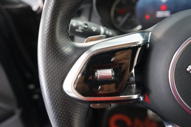 JAGUAR E-Pace usata 32