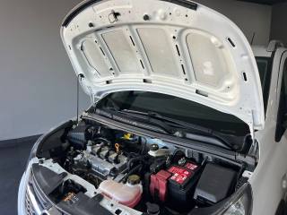 OPEL Karl usata, con ESP